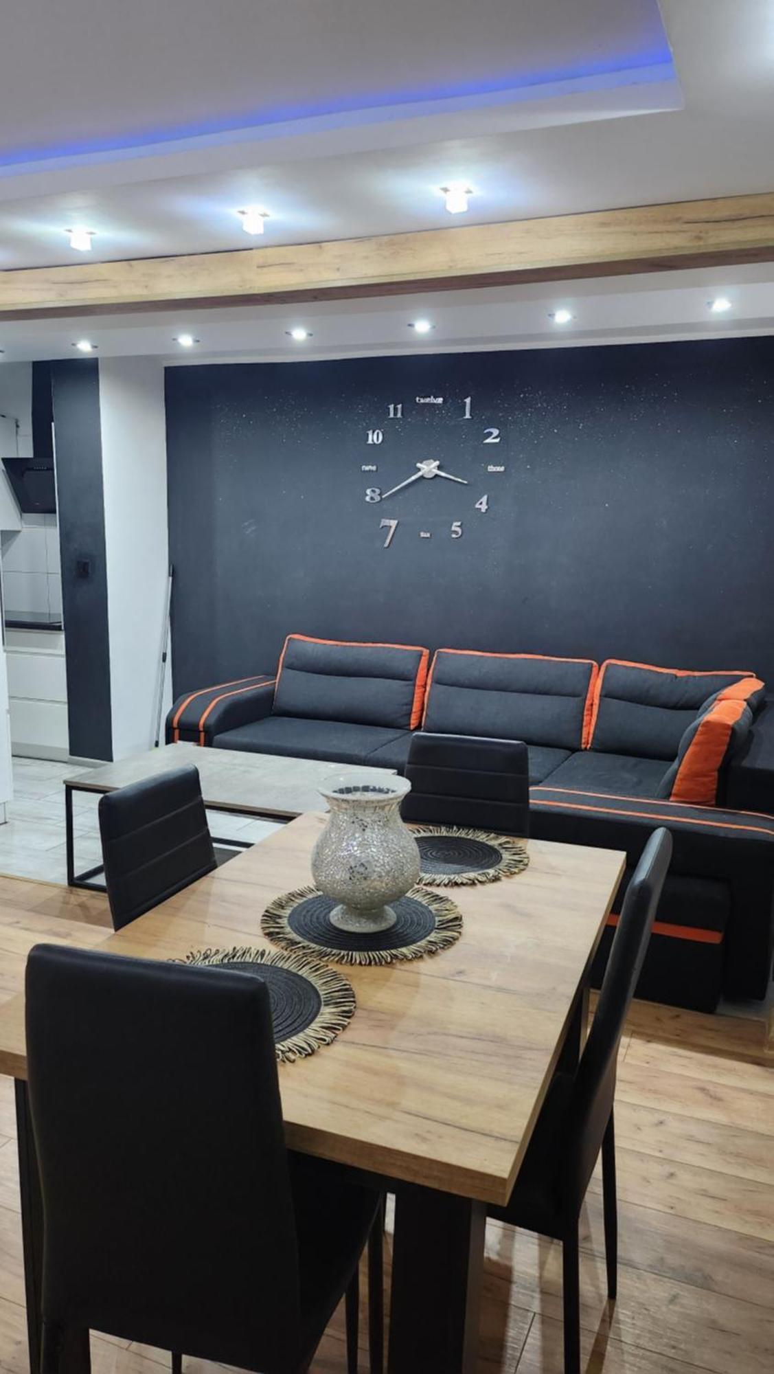 Ekskluzywny Apartament W Centrum Z Klimatyzacja I Balkonem Lubin  Exterior photo